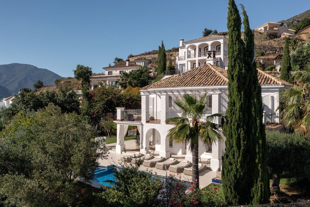 4 Bed Detached Villa in Istán