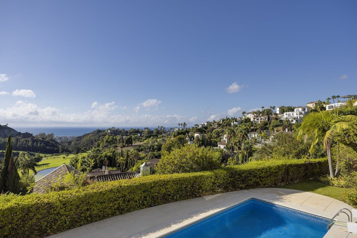 6 Bed Detached Villa in Benahavís