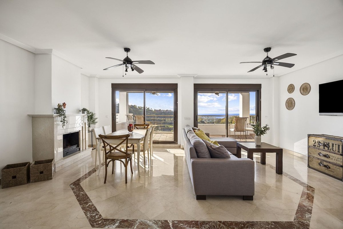 6 Bed Detached Villa in Benahavís