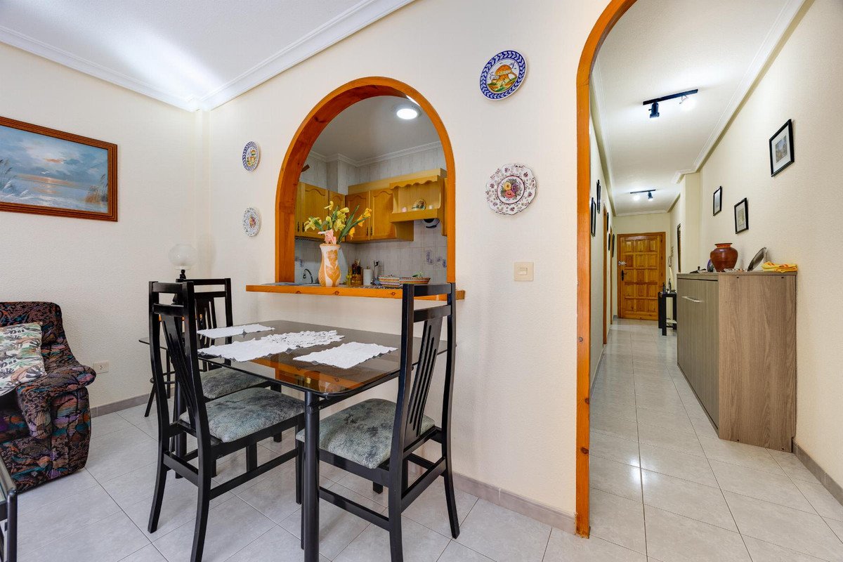 1 Bed Middle Floor Apartment in Playa Del Cura