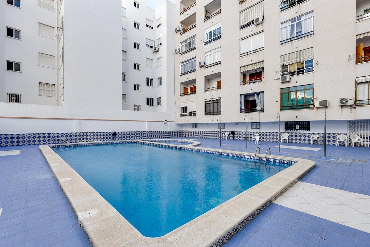 1 Bed Middle Floor Apartment in Playa Del Cura