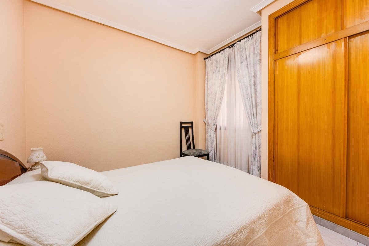 1 Bed Middle Floor Apartment in Playa Del Cura