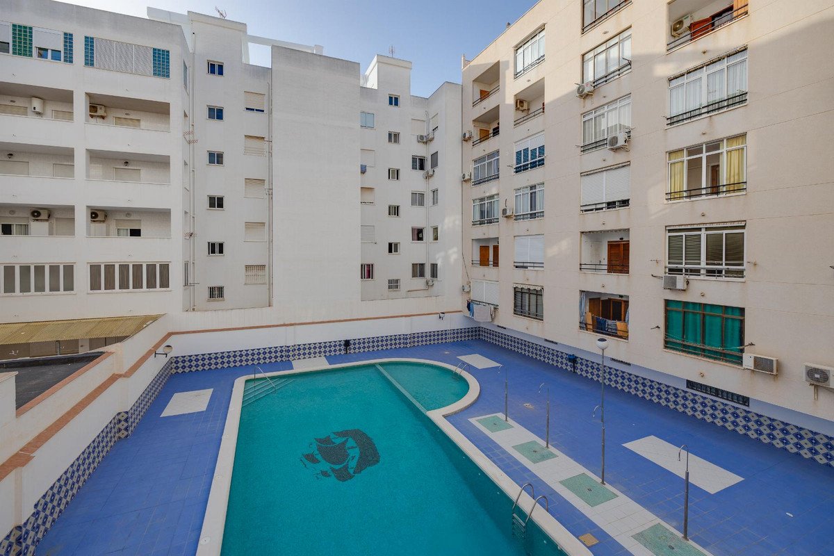 1 Bed Middle Floor Apartment in Playa Del Cura