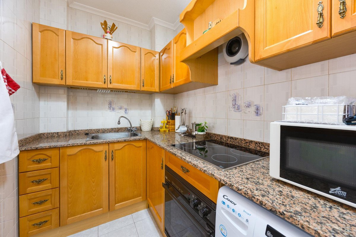 1 Bed Middle Floor Apartment in Playa Del Cura
