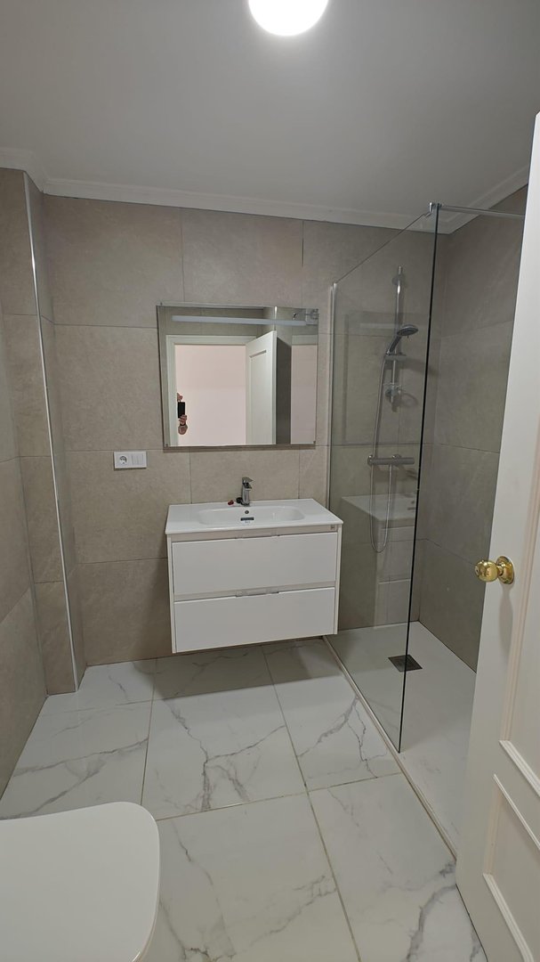 3 Bed Middle Floor Apartment in Torrevieja