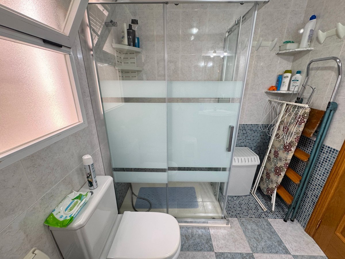 2 Bed Middle Floor Apartment in Guardamar del Segura
