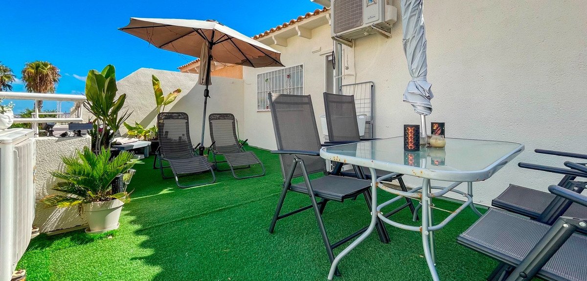 3 Bed Townhouse in Los Altos