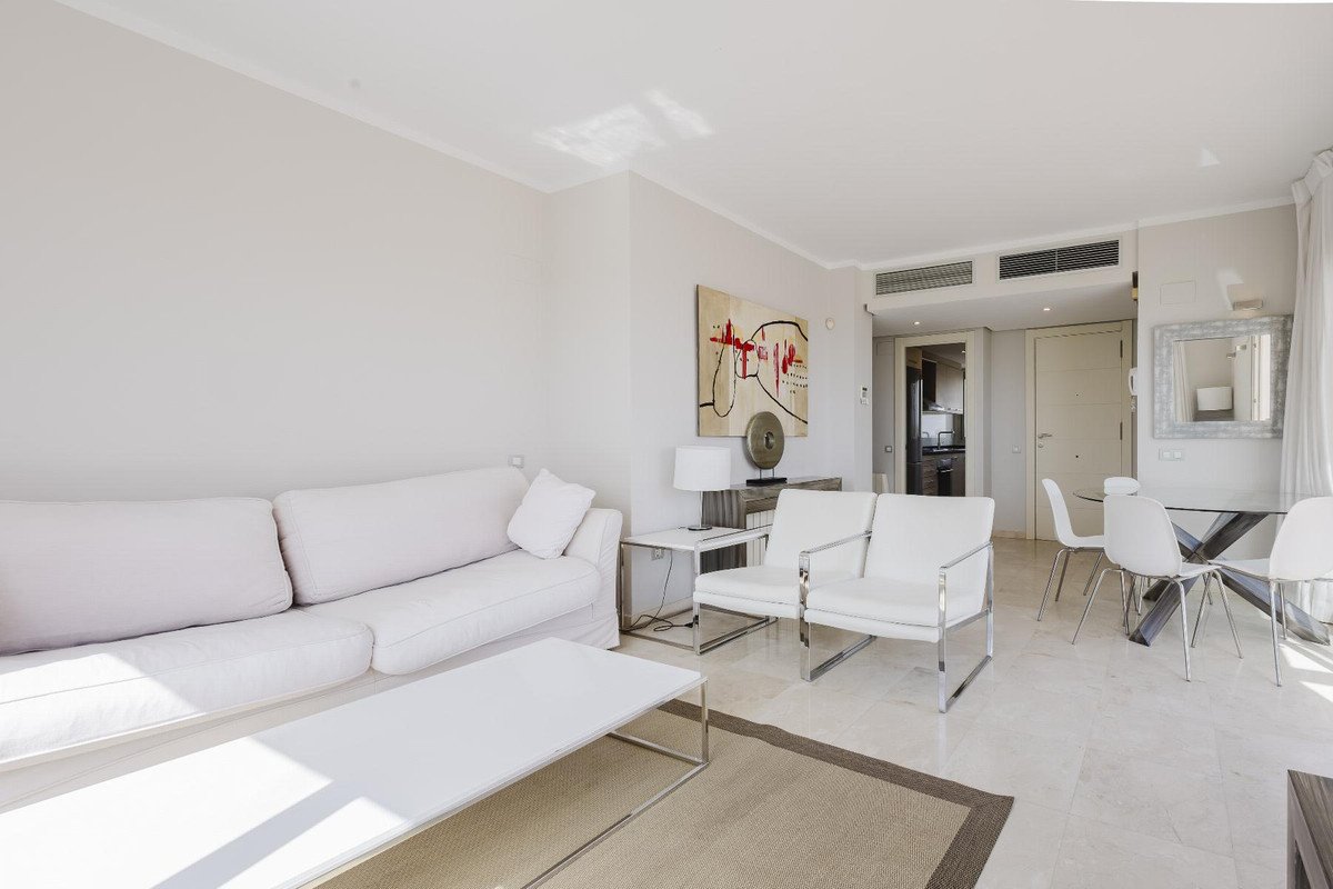 2 Bed Penthouse in Las Colinas Golf