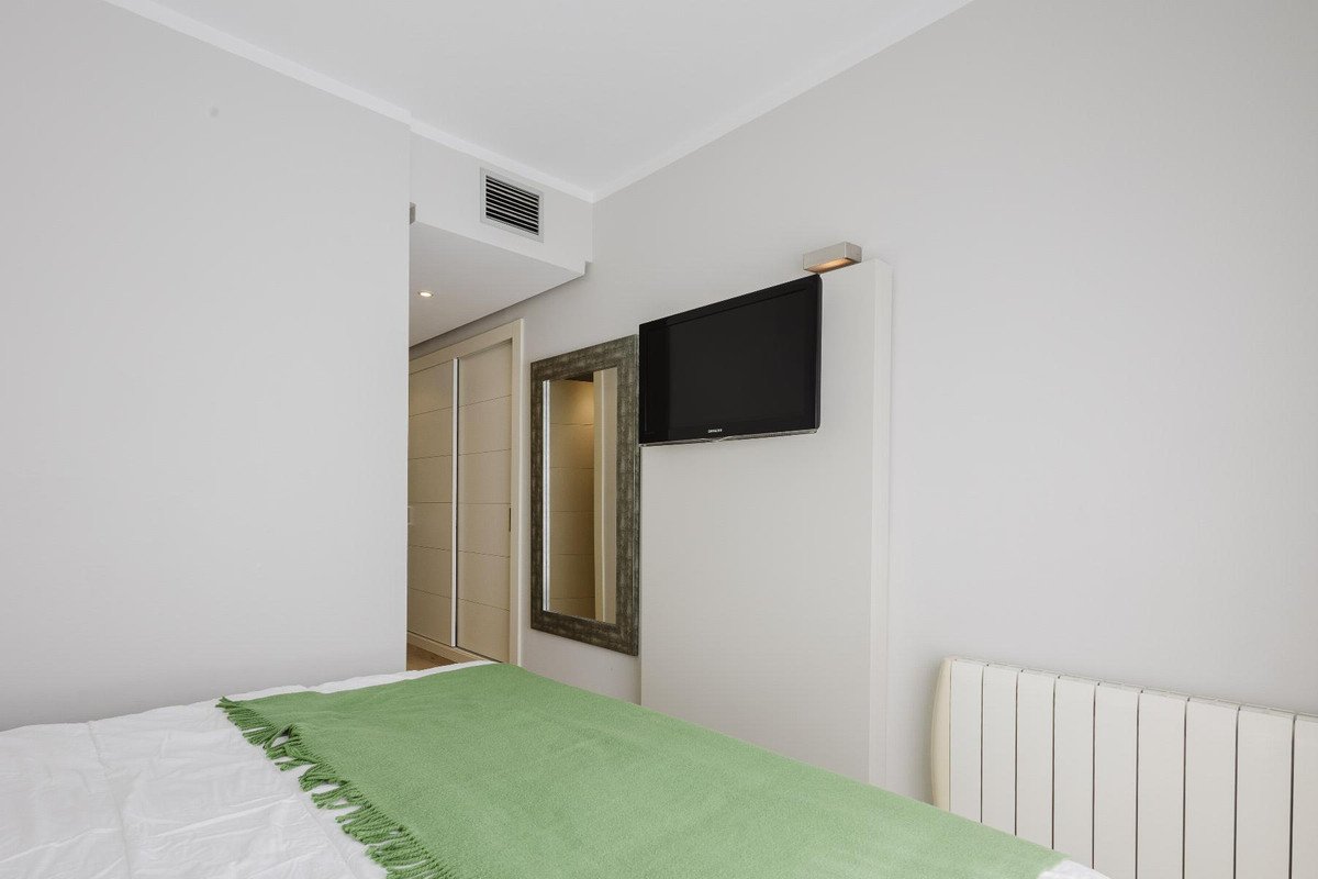 2 Bed Penthouse in Las Colinas Golf