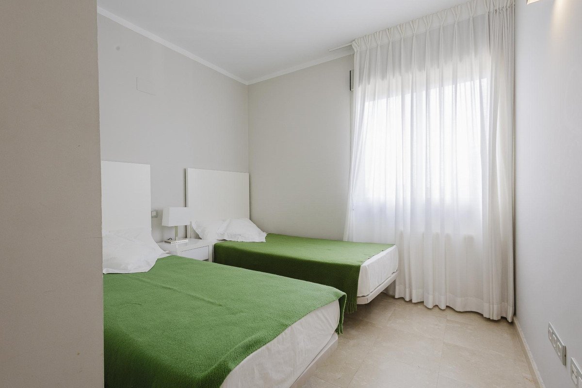 2 Bed Penthouse in Las Colinas Golf