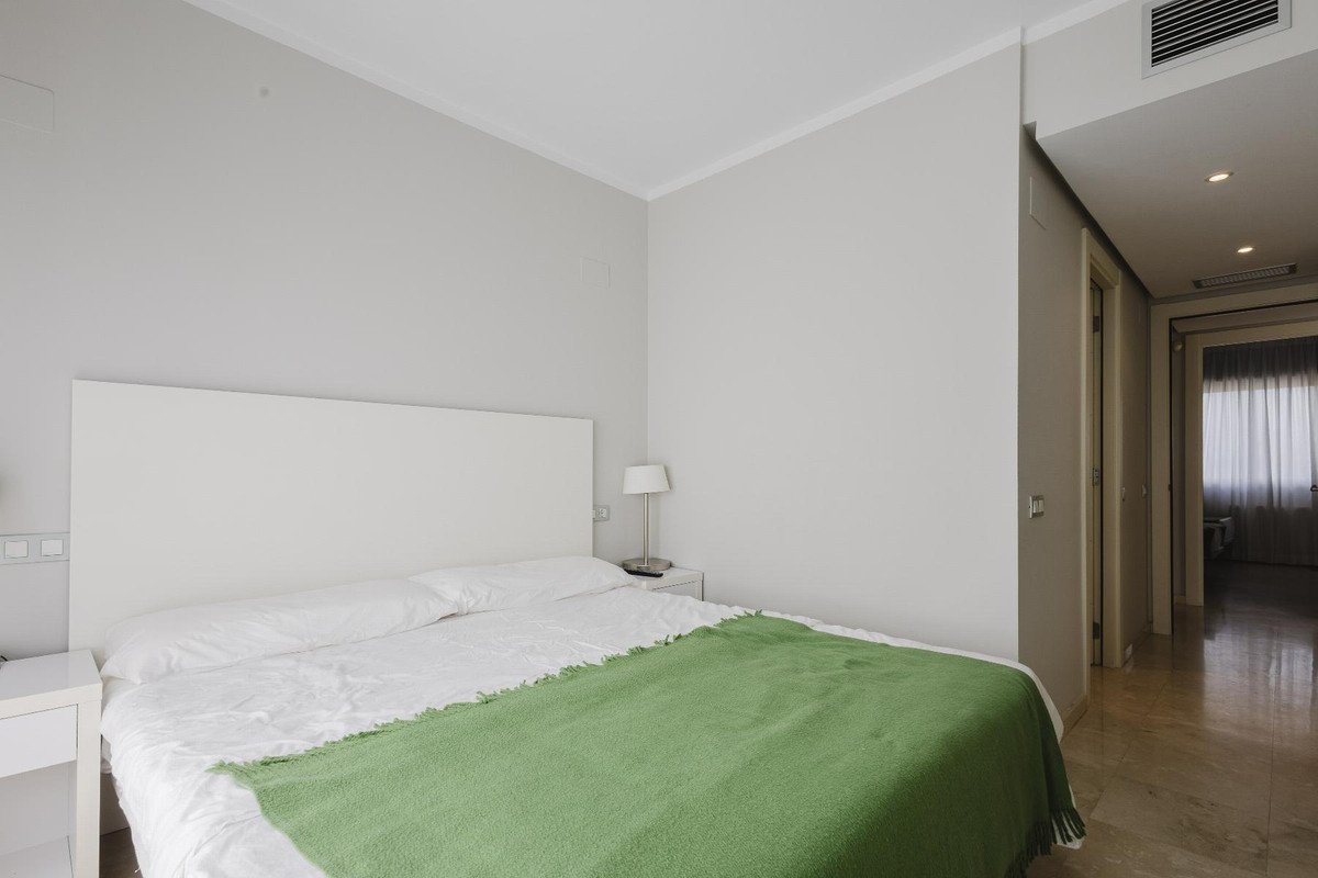 2 Bed Penthouse in Las Colinas Golf