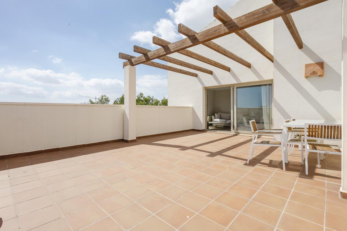 2 Bed Penthouse in Las Colinas Golf