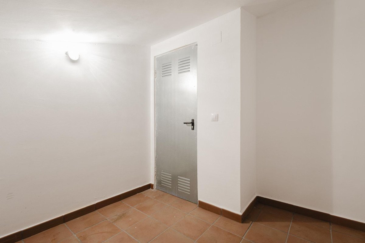 2 Bed Penthouse in Las Colinas Golf