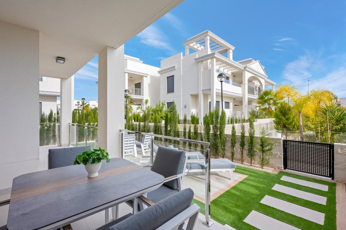2 Bed Ground Floor Apartment in Ciudad Quesada