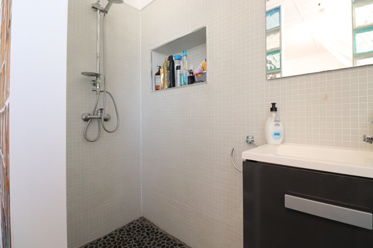 4 Bed Detached Villa in Benferri