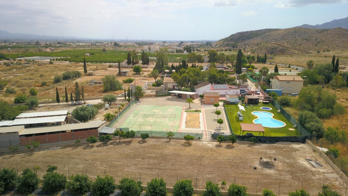 4 Bed Detached Villa in Benferri