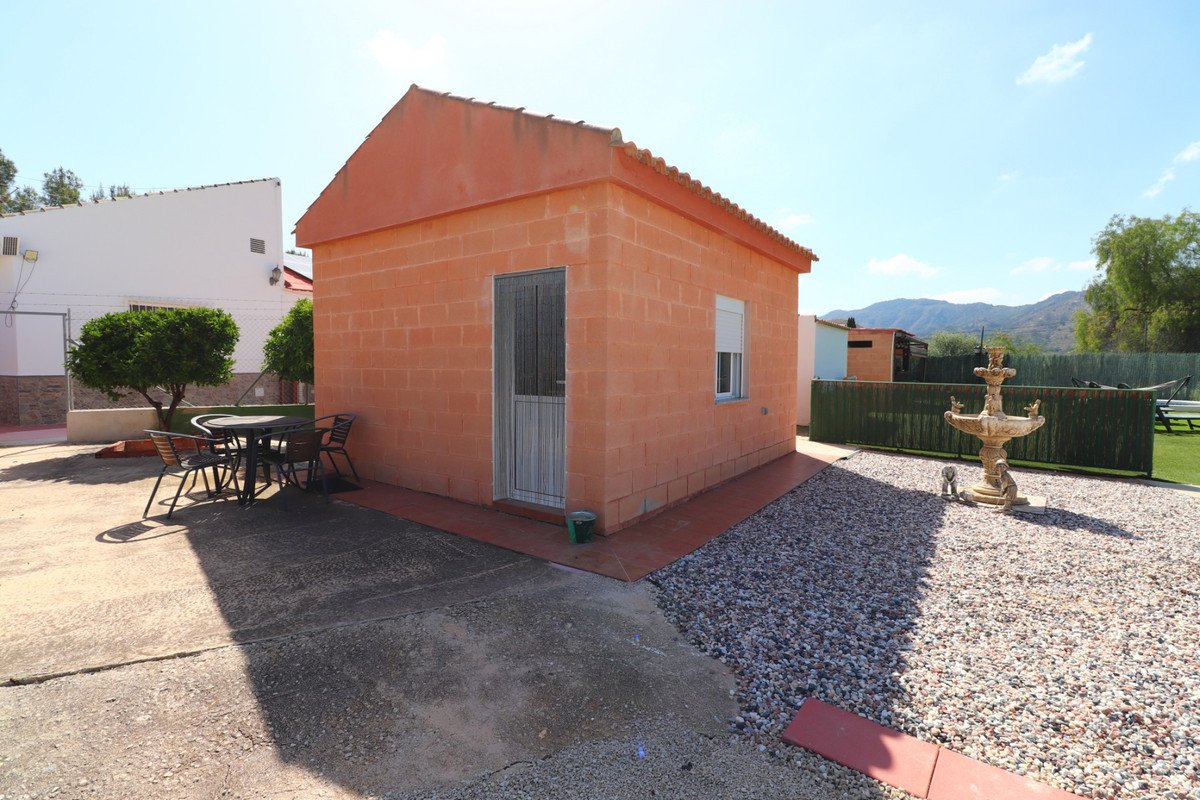 4 Bed Detached Villa in Benferri