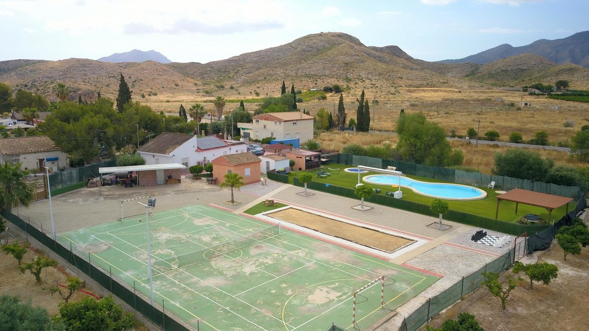 4 Bed Detached Villa in Benferri