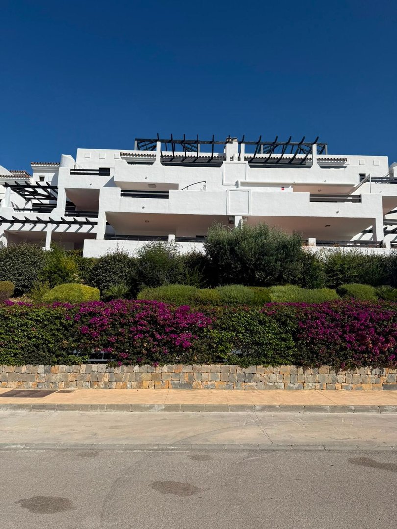 2 Bed Ground Floor Apartment in Casares