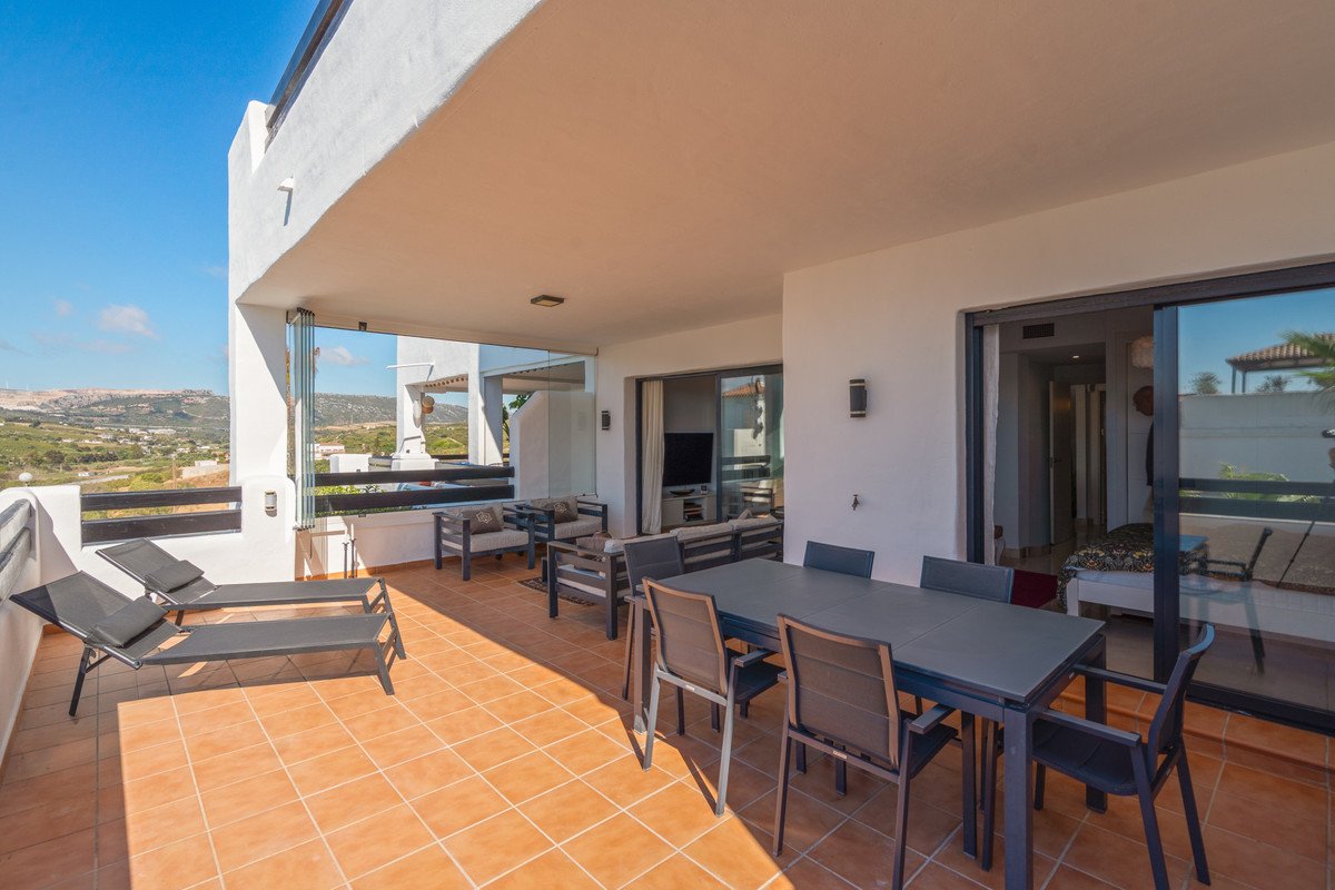 2 Bed Ground Floor Apartment in Casares