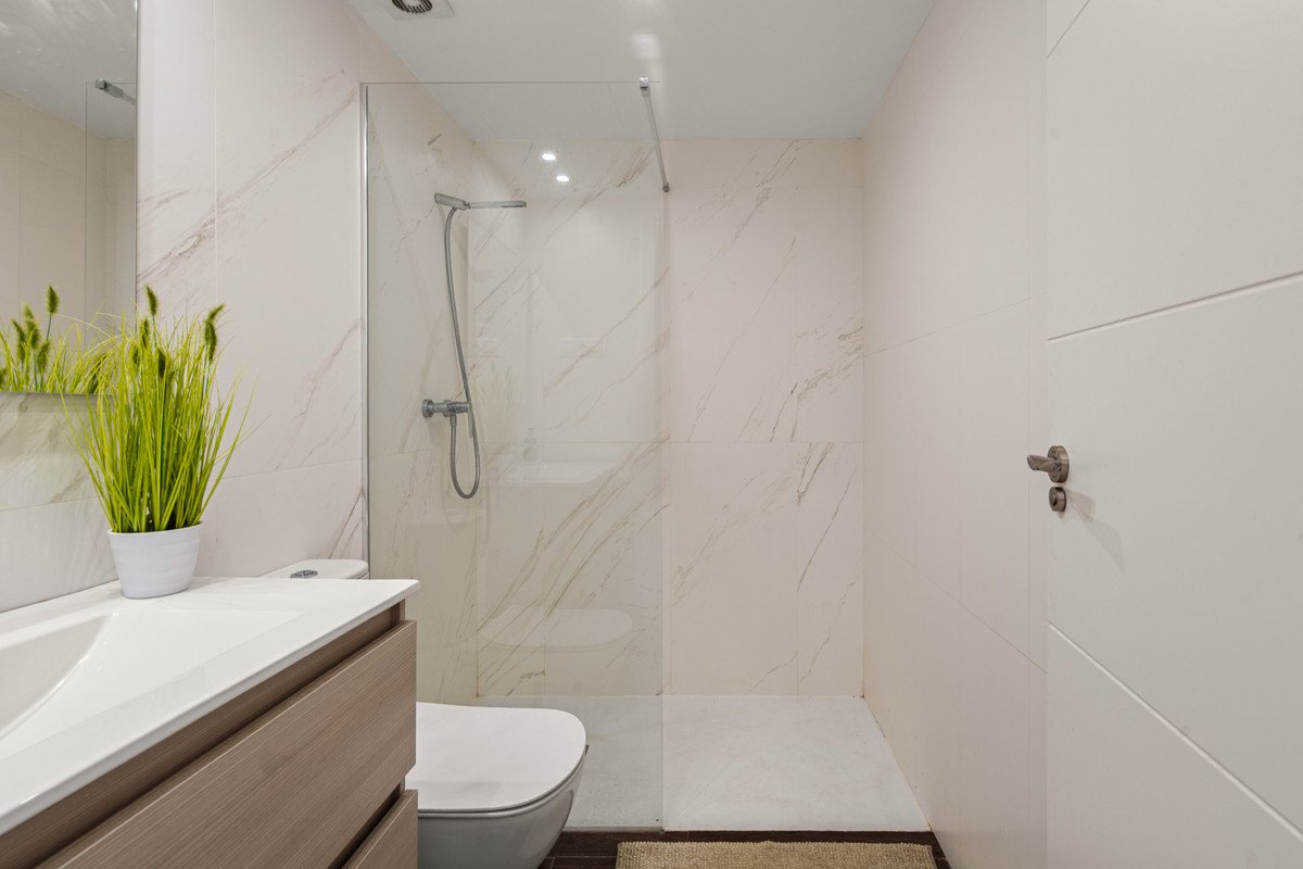 2 Bed Ground Floor Apartment in Casares