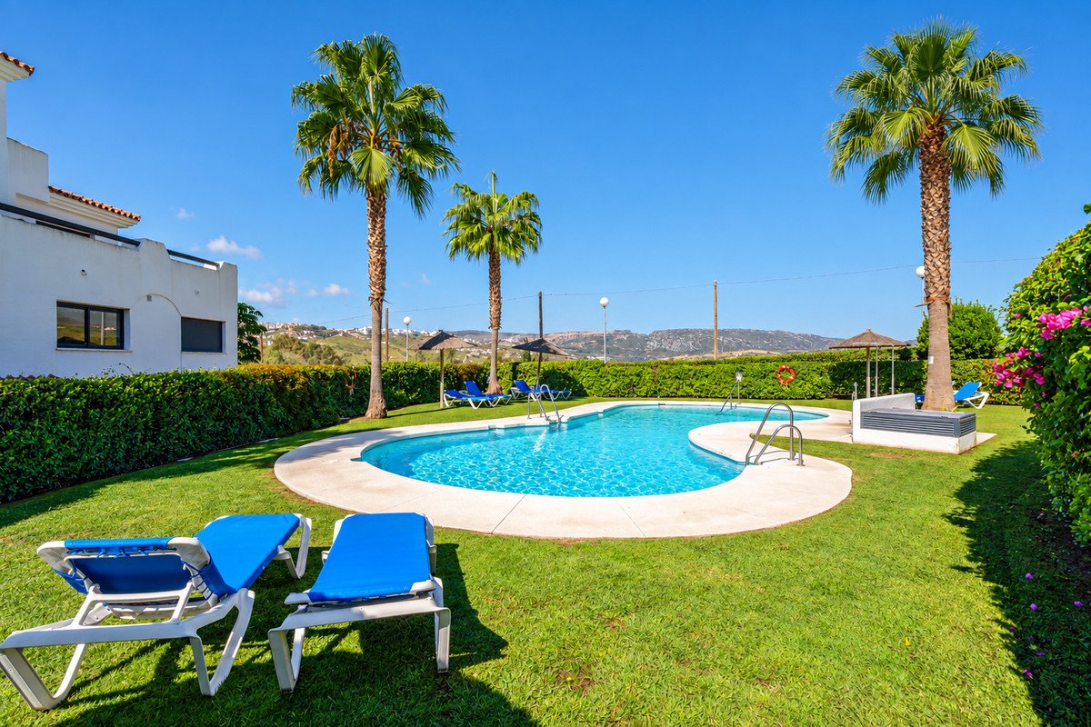 2 Bed Ground Floor Apartment in Casares