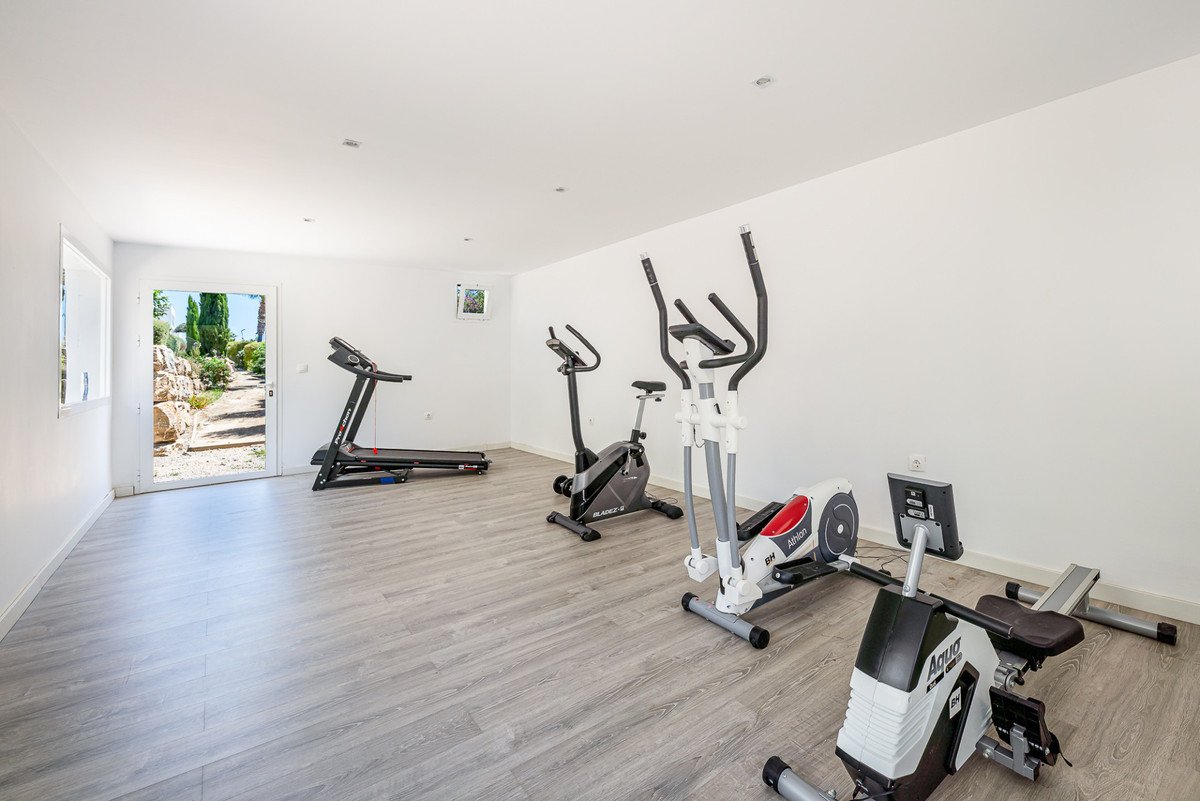 2 Bed Ground Floor Apartment in Casares