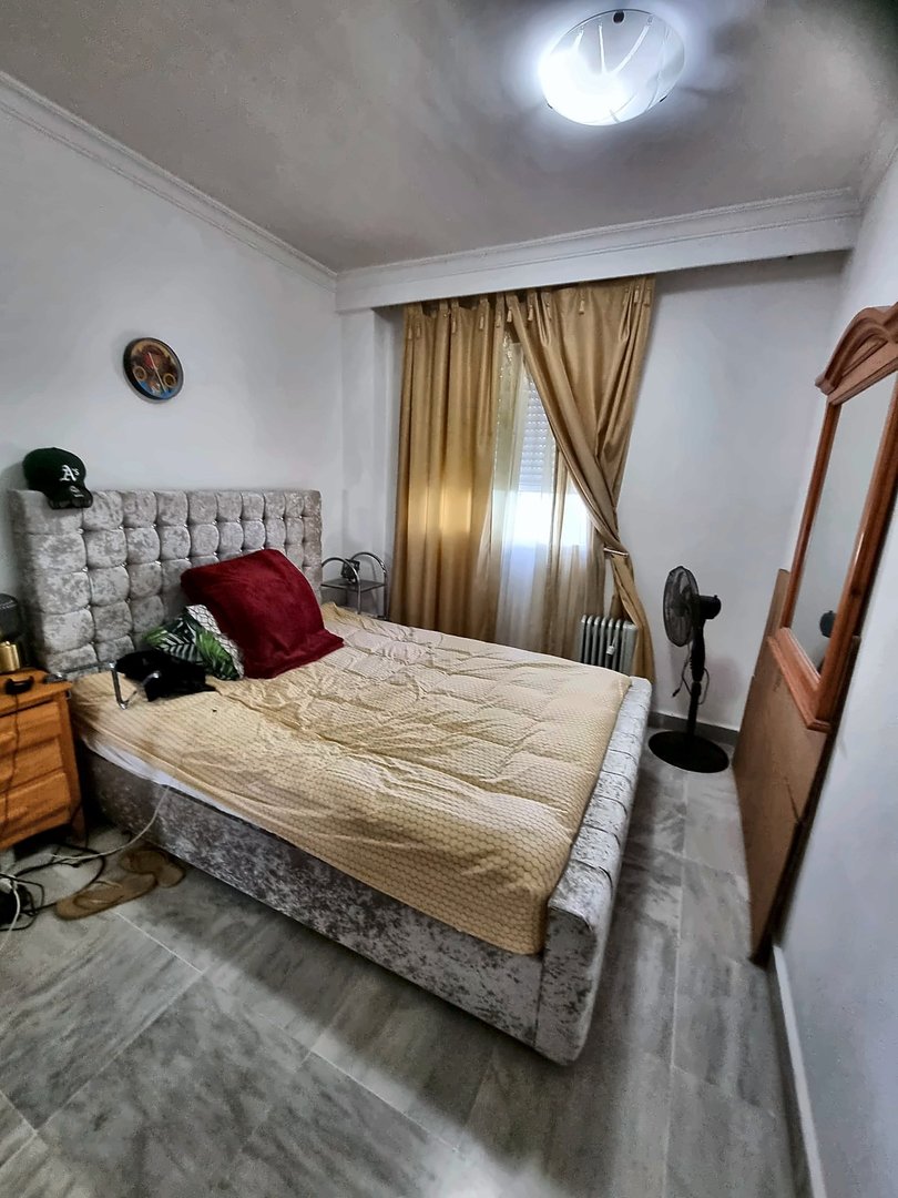 2 Bed Middle Floor Apartment in Nueva Andalucía