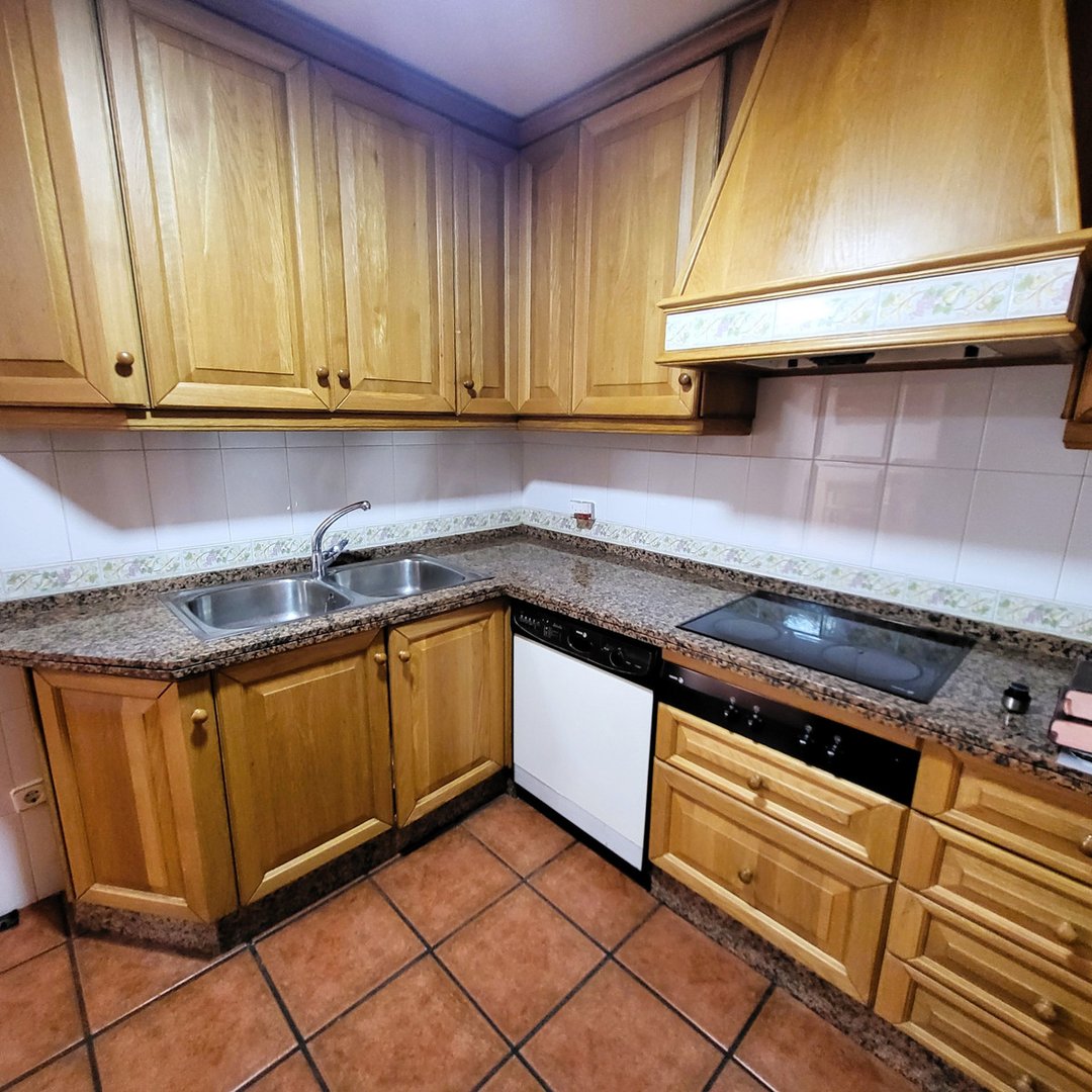 4 Bed Ground Floor Apartment in Estepona