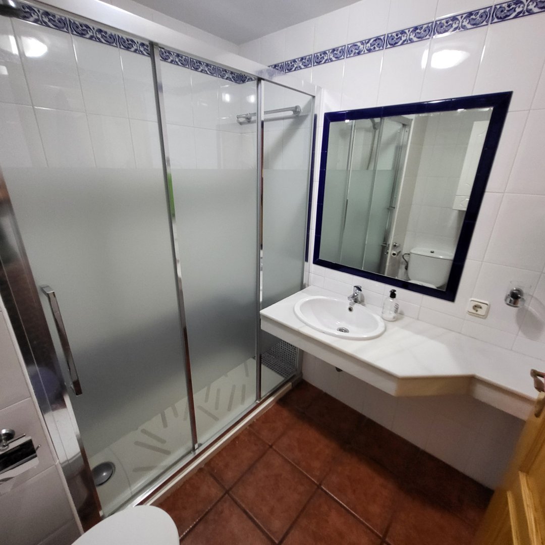 4 Bed Ground Floor Apartment in Estepona