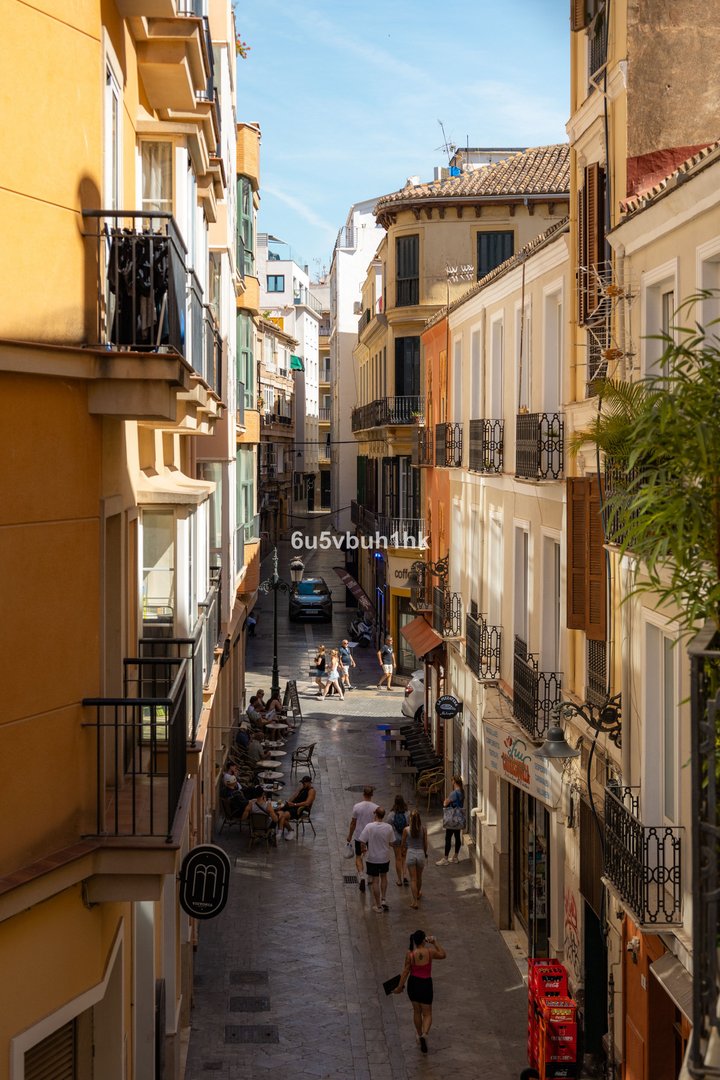 1 Bed Middle Floor Apartment in Málaga
