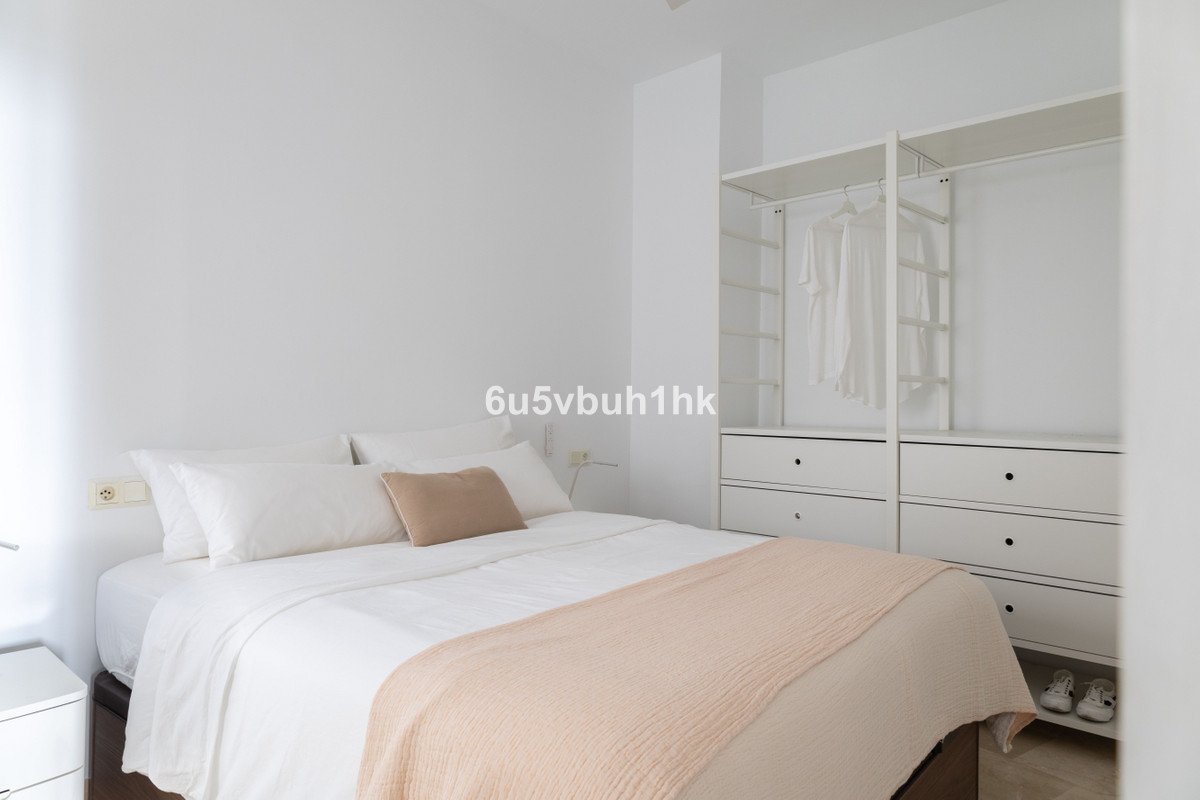 1 Bed Middle Floor Apartment in Málaga