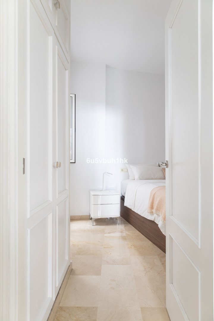 1 Bed Middle Floor Apartment in Málaga