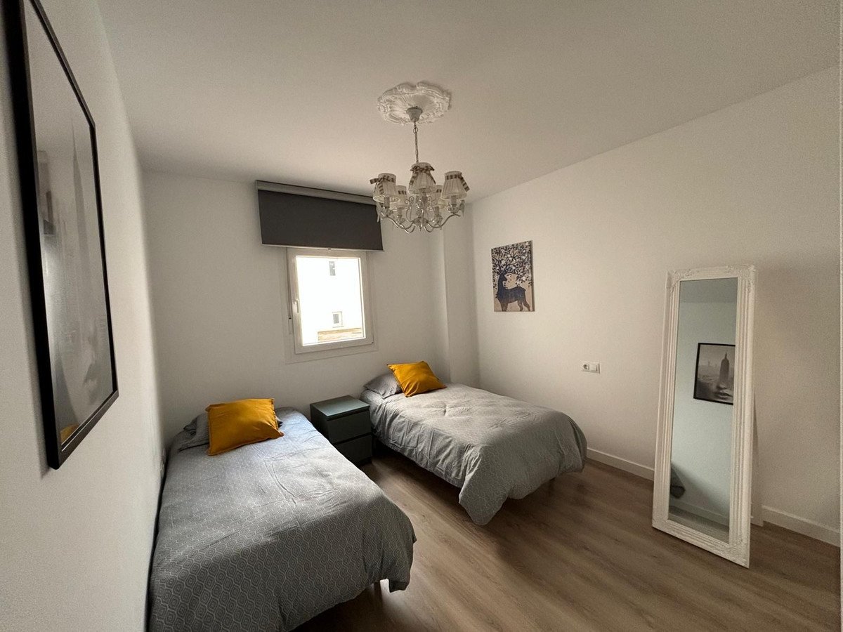3 Bed Middle Floor Apartment in Marbella