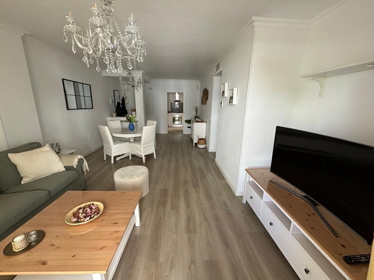 3 Bed Middle Floor Apartment in Marbella