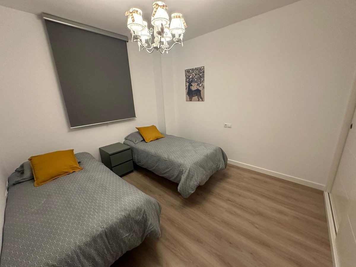 3 Bed Middle Floor Apartment in Marbella