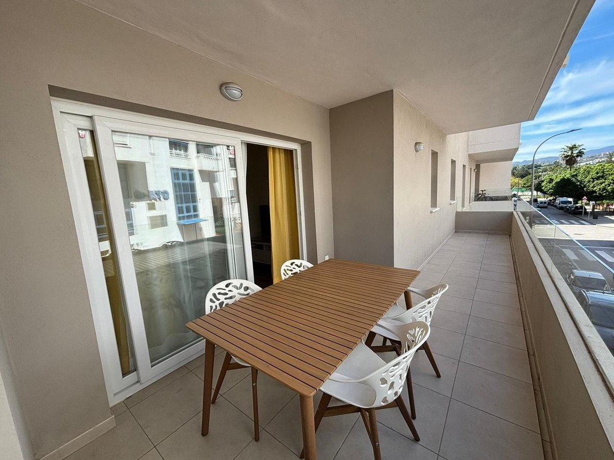 3 Bed Middle Floor Apartment in Marbella