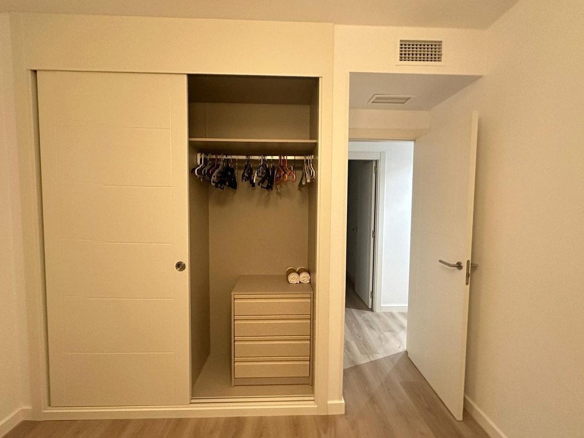 3 Bed Middle Floor Apartment in Marbella