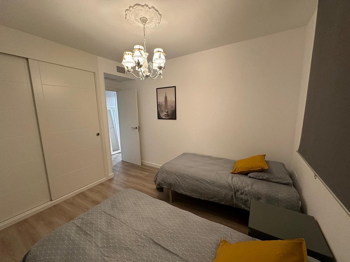 3 Bed Middle Floor Apartment in Marbella