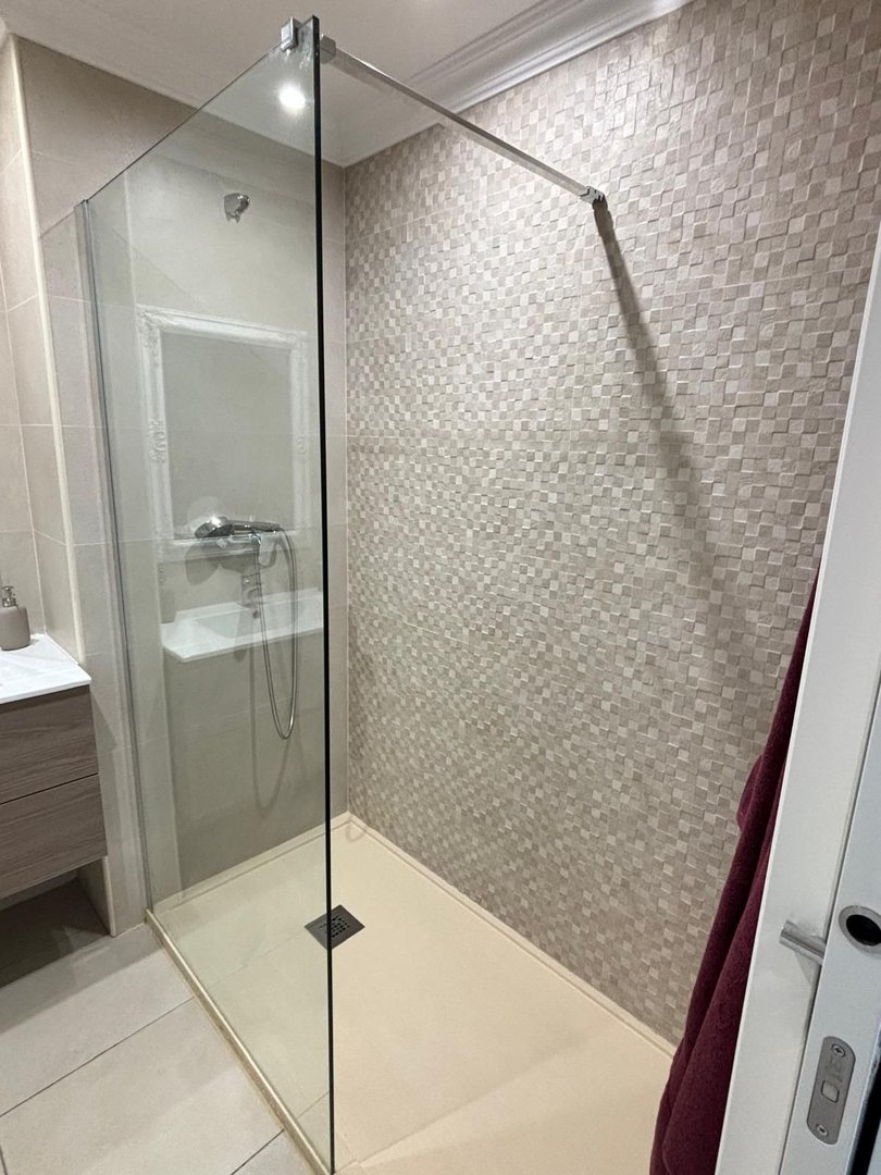 3 Bed Middle Floor Apartment in Marbella