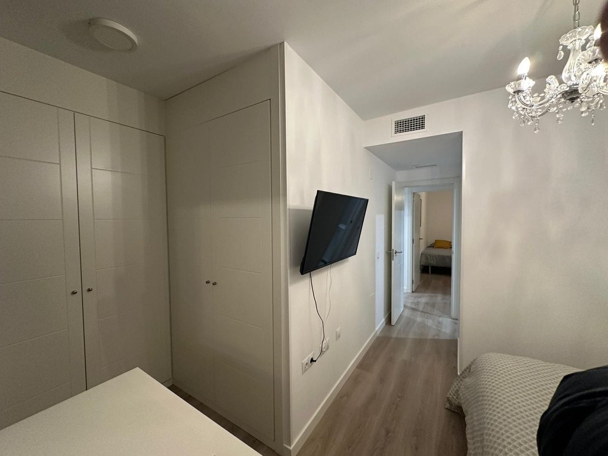3 Bed Middle Floor Apartment in Marbella