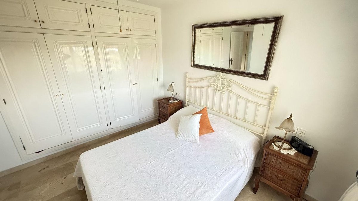 5 Bed Detached Villa in Las Ramblas Golf