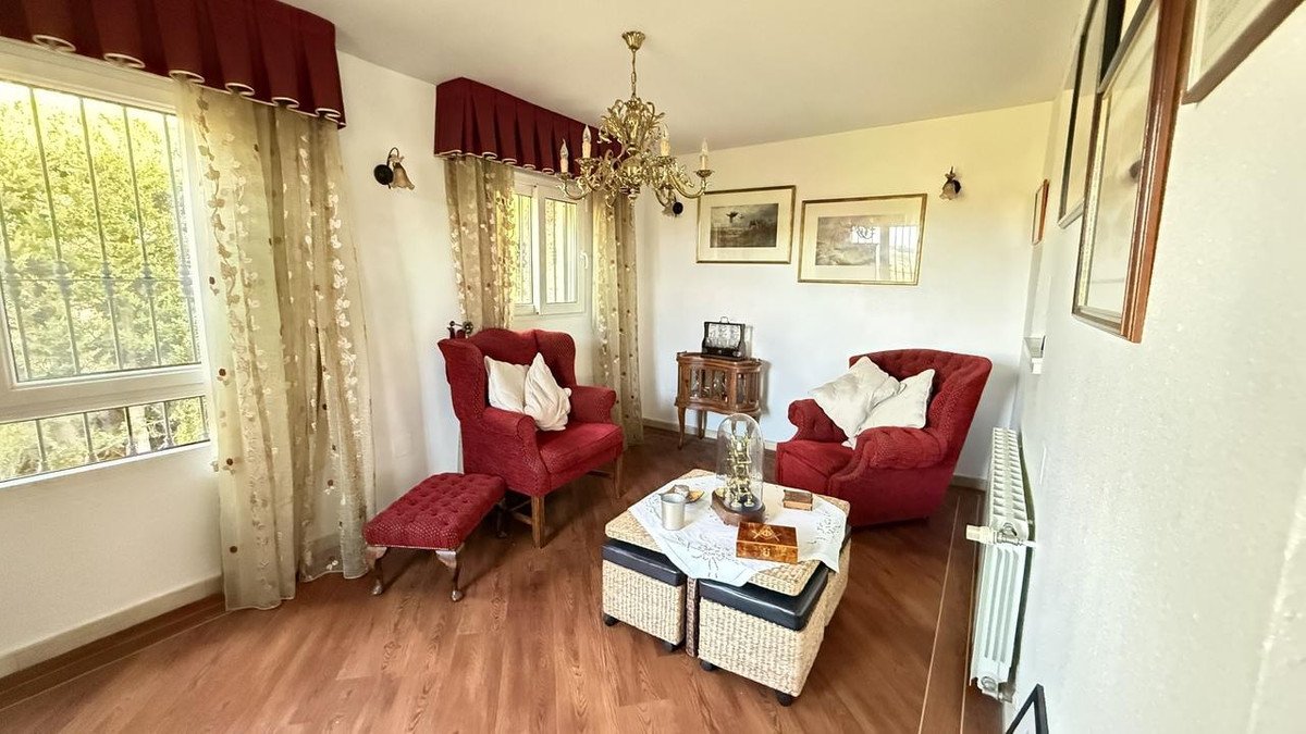 5 Bed Detached Villa in Las Ramblas Golf