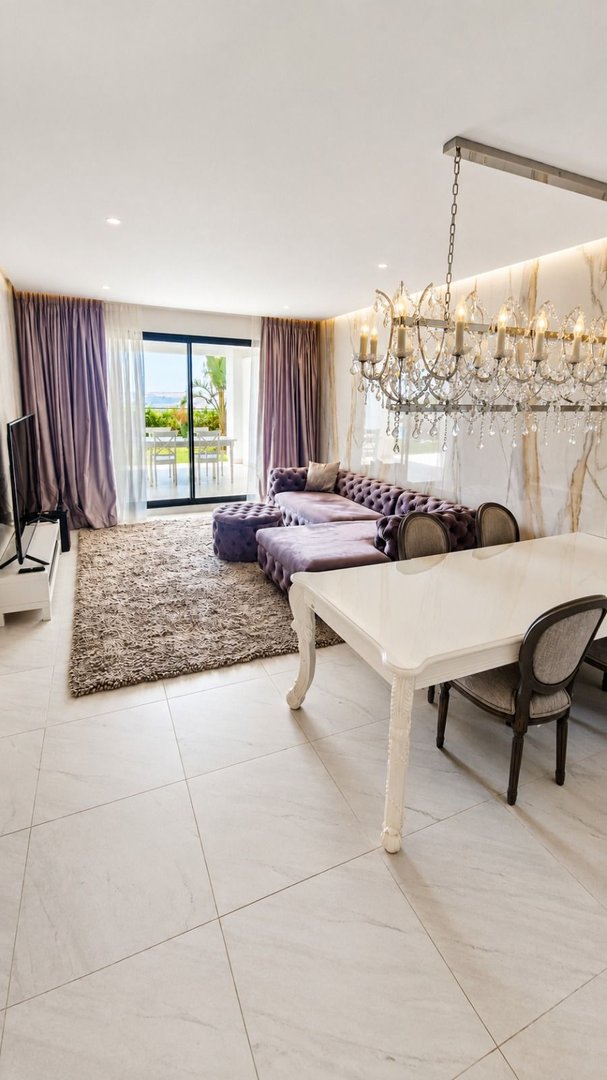 2 Bed Ground Floor Apartment in Estepona