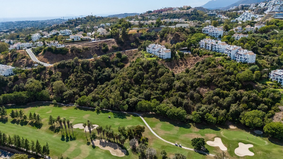 3 Bed Middle Floor Apartment in La Quinta