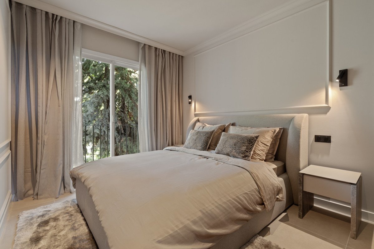 3 Bed Middle Floor Apartment in La Quinta