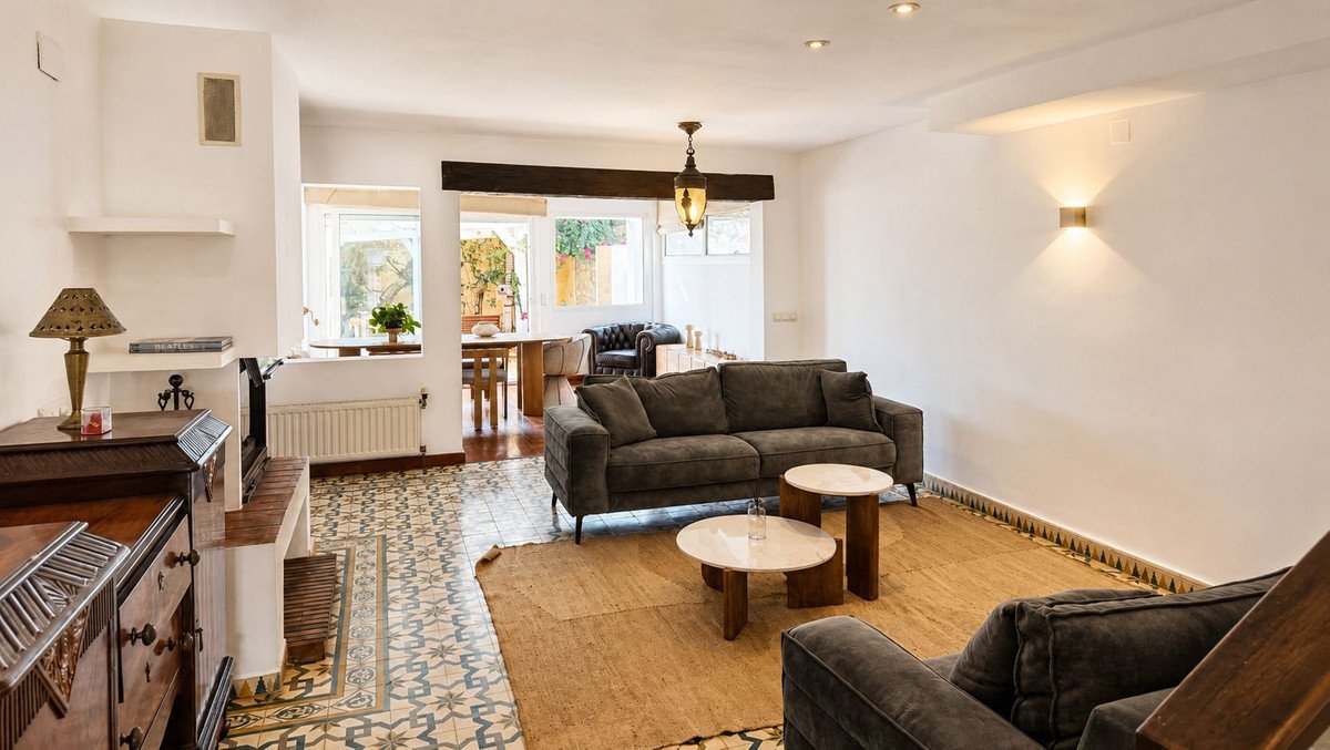 4 Bed Ground Floor Apartment in Altea