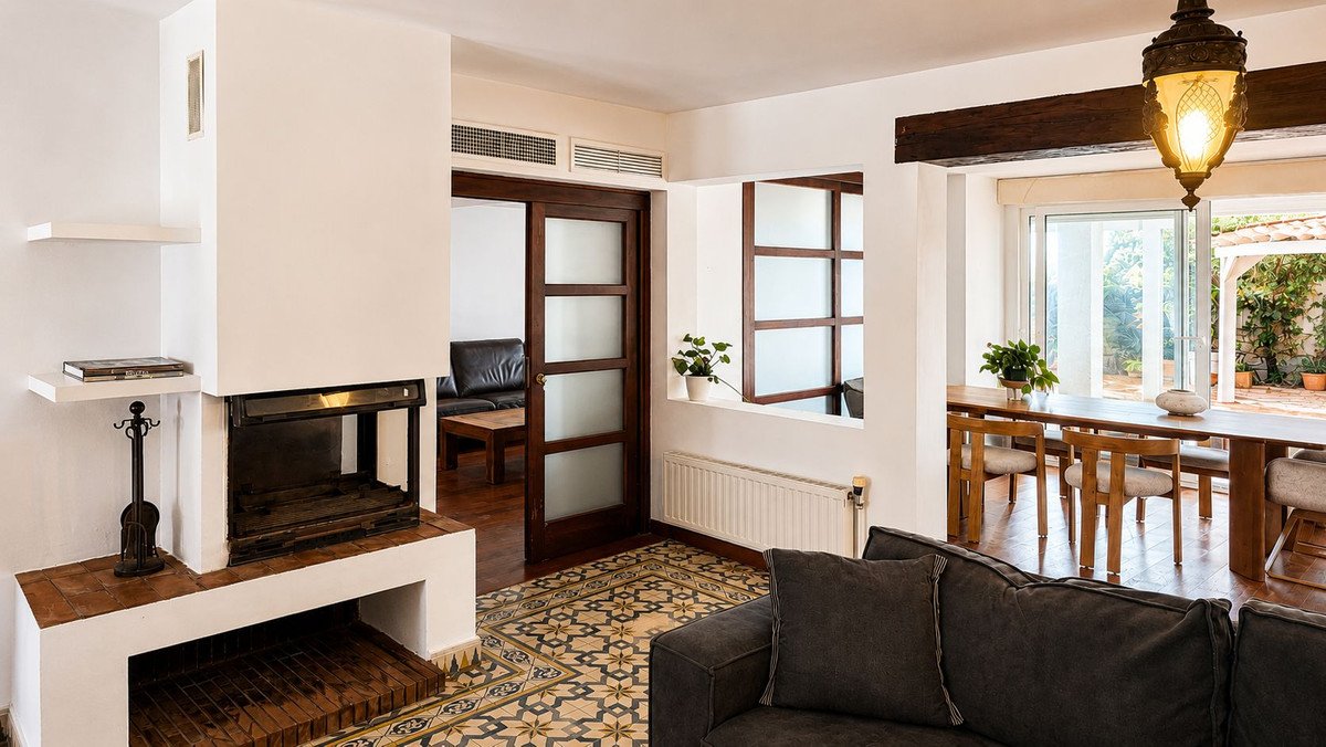 4 Bed Ground Floor Apartment in Altea