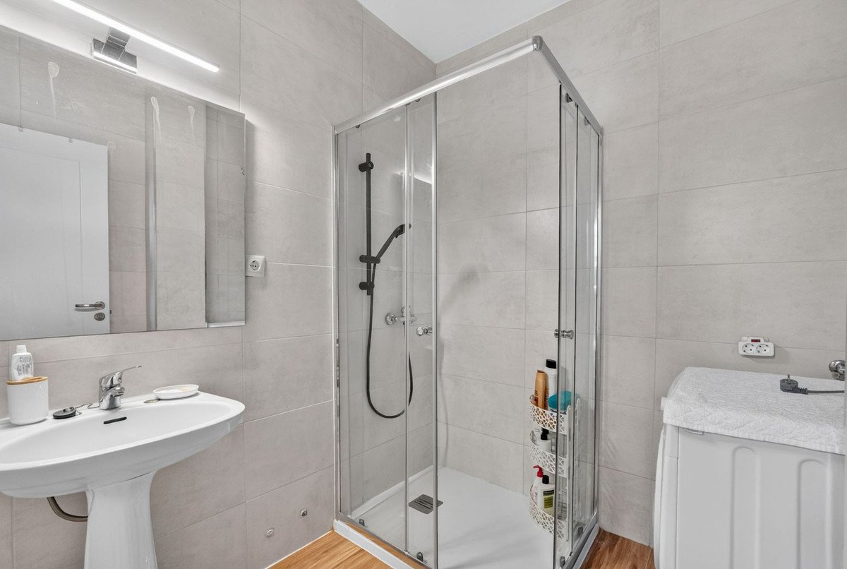 1 Bed Top Floor Apartment in Lo Pagan