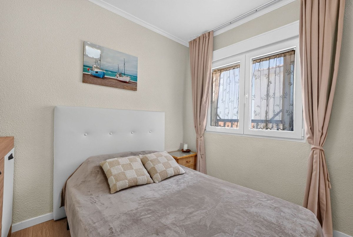 1 Bed Top Floor Apartment in Lo Pagan